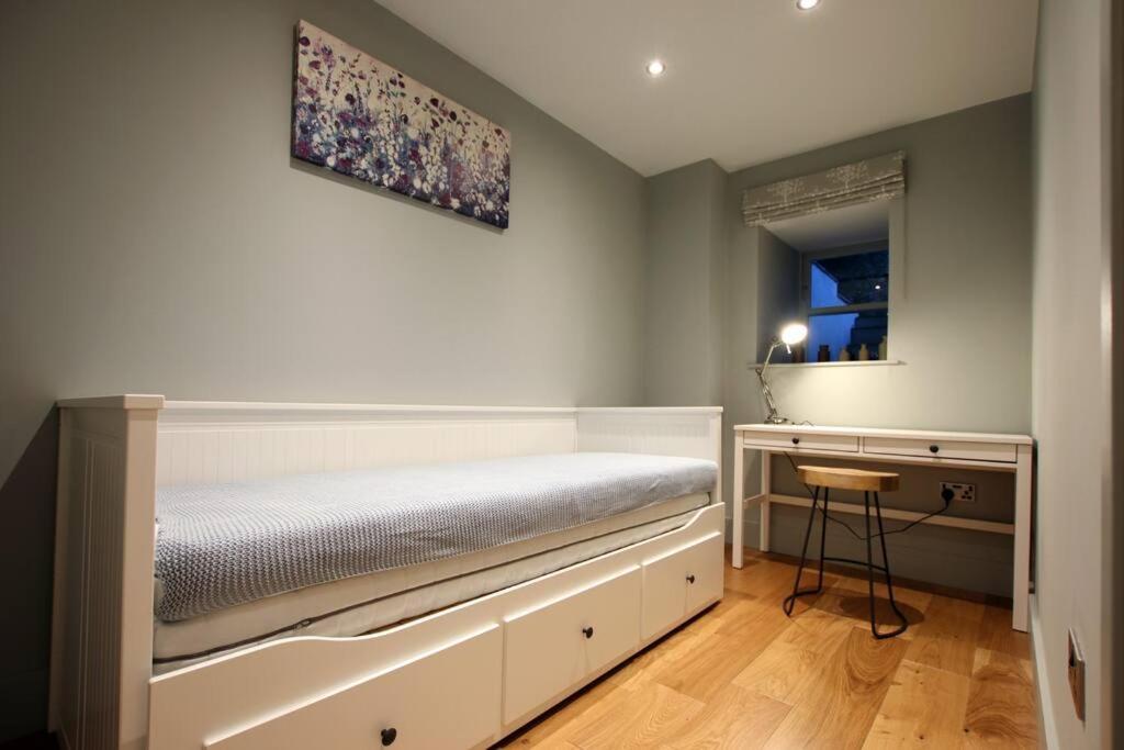 Stylish 2 Bed Home In The Heart Of Clifton Bristol Dış mekan fotoğraf
